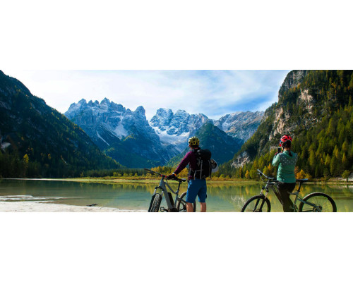 Swiss Alpine Roads: Immaculate Surfaces Through the Roof of Europe